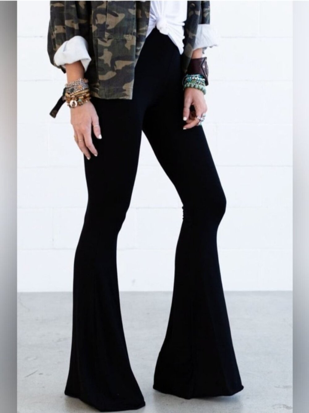 THREE BIRD NEST Women's EUC Cher Raw Edge Flare Leg Pant Black | Size L